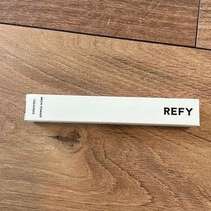 REFY Brow Pomade- Color: Medium